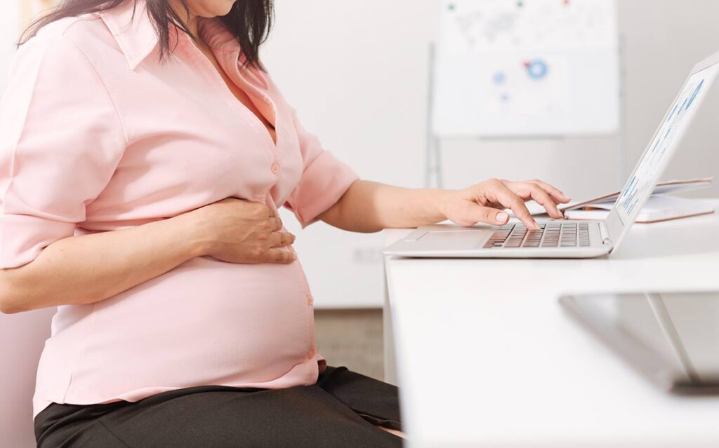 Employment-Discrimination-in-Wisconsin-Discrimination-of-Pregnant-Woman